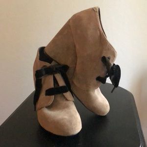 Bela Crowe Suede Pump High Heel Booties
